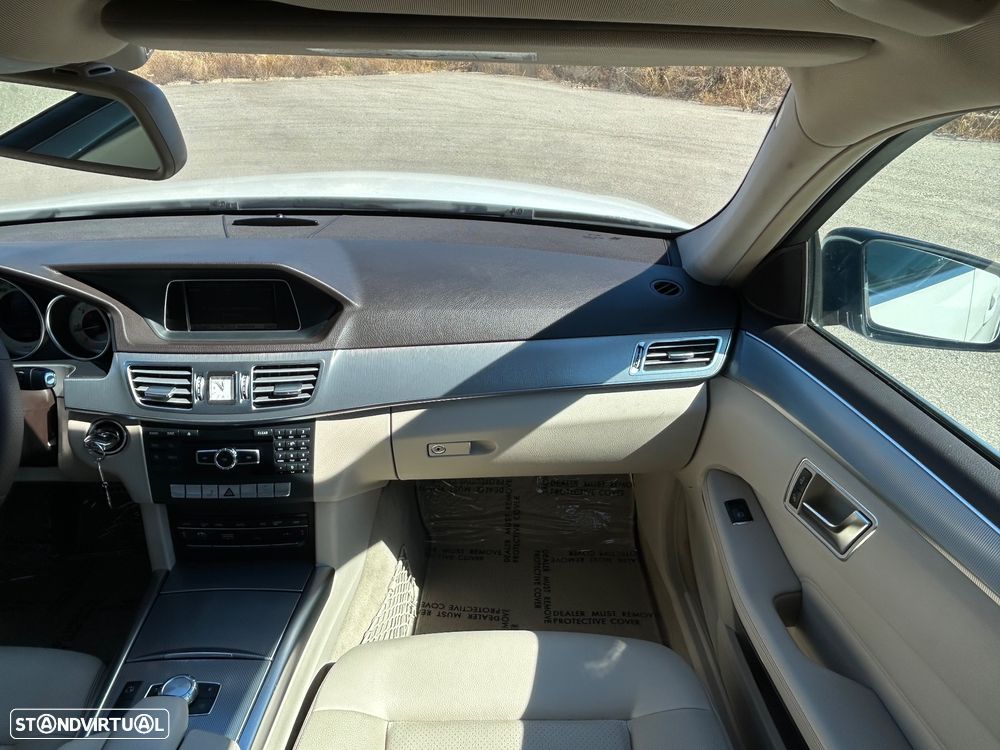 Mercedes-Benz E 300 Bluetec Hybrid Elegance - 12
