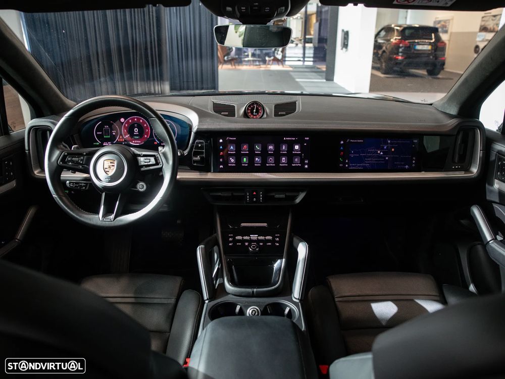 Porsche Cayenne E-Hybrid - 32