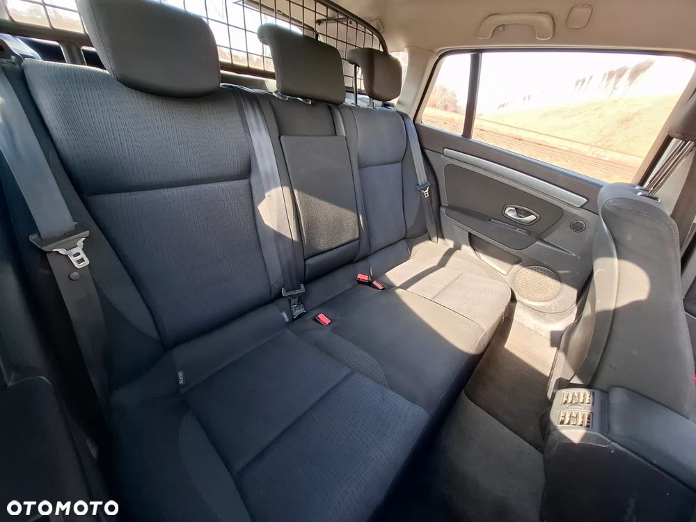 Renault Laguna 2.0 dCi Expression - 10