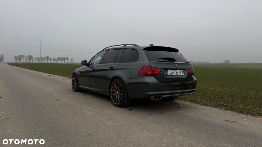 BMW Seria 3 320d - 11