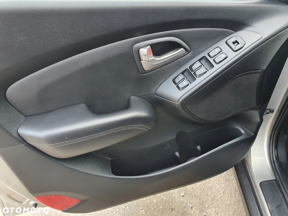 Hyundai ix35 2.0 2WD Comfort - 12