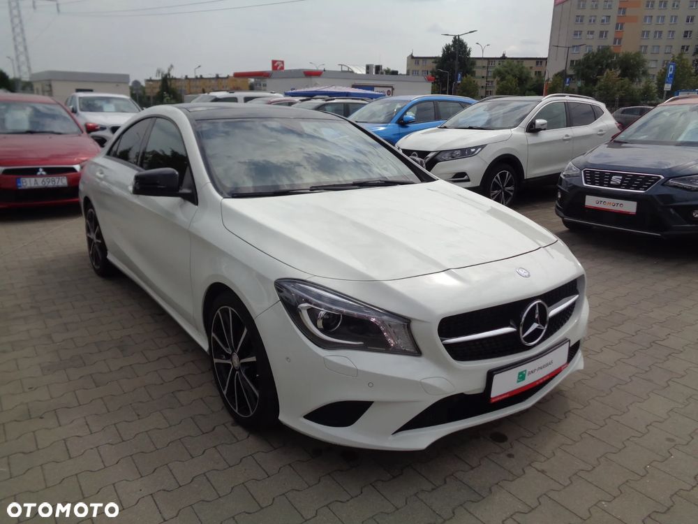 Mercedes-Benz CLA 180 Urban - 7