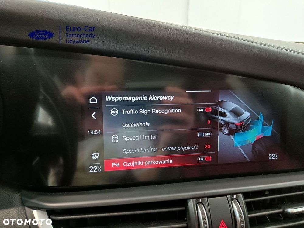 Alfa Romeo Giulia 2.0 Turbo Veloce Q4 - 24