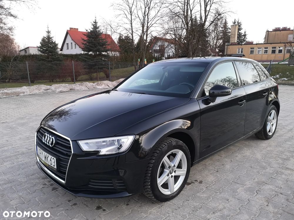 Audi A3 Sportback 1.6 TDI S tronic sport - 29