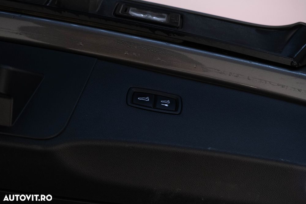 Porsche Cayenne Coupe - 31