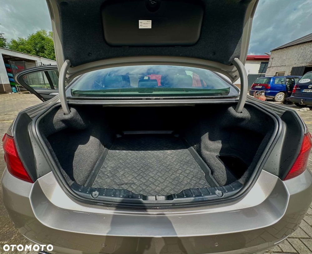 BMW Seria 5 - 14
