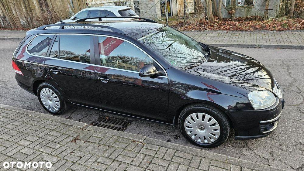 Volkswagen Golf 2.0 TDI DPF Highline - 6