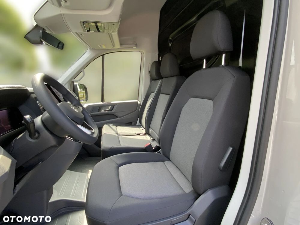 Volkswagen Crafter - 13
