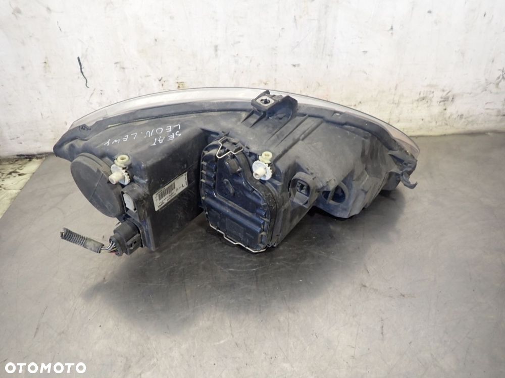 LAMPA LEWA PRZEDNIA SEAT LEON II 2.0 - 5