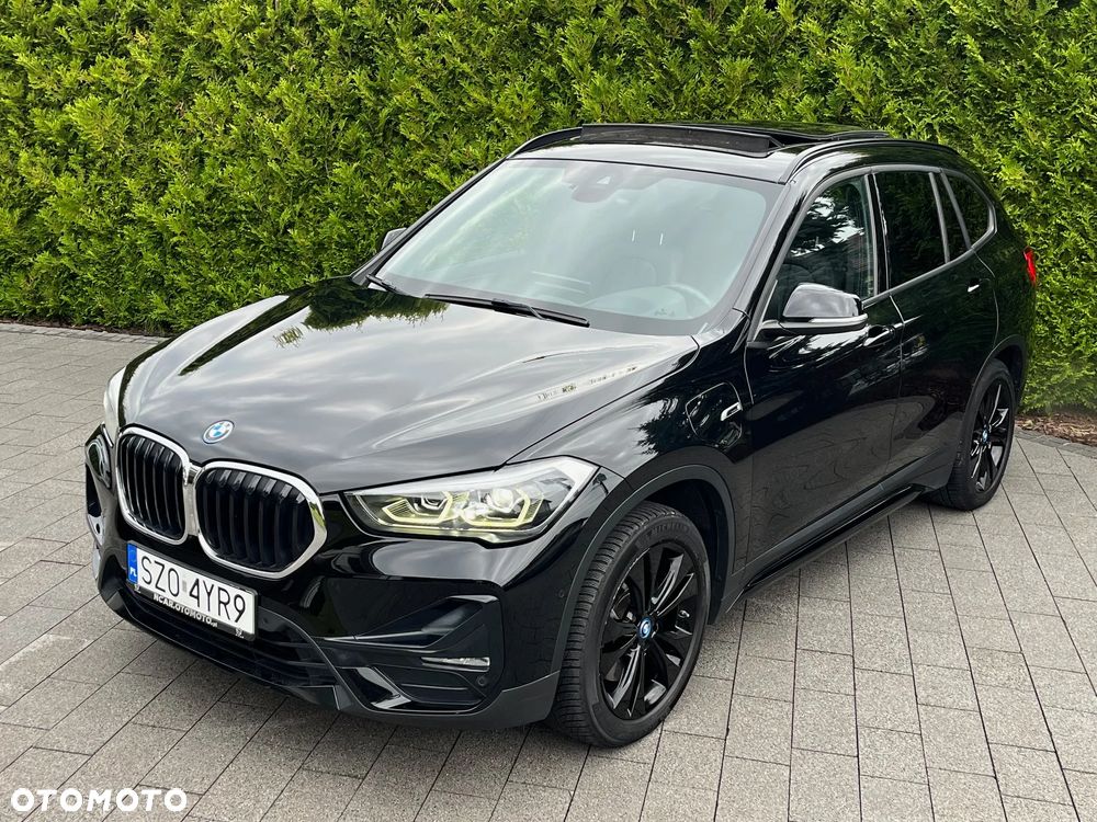 BMW X1 xDrive25e Sport Line - 3