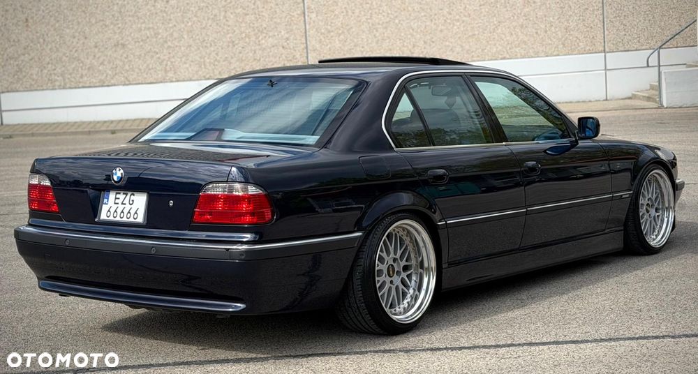 BMW Seria 7 - 6