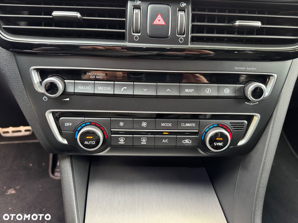 Kia Optima 1.7 CRDI GT Line DCT - 29
