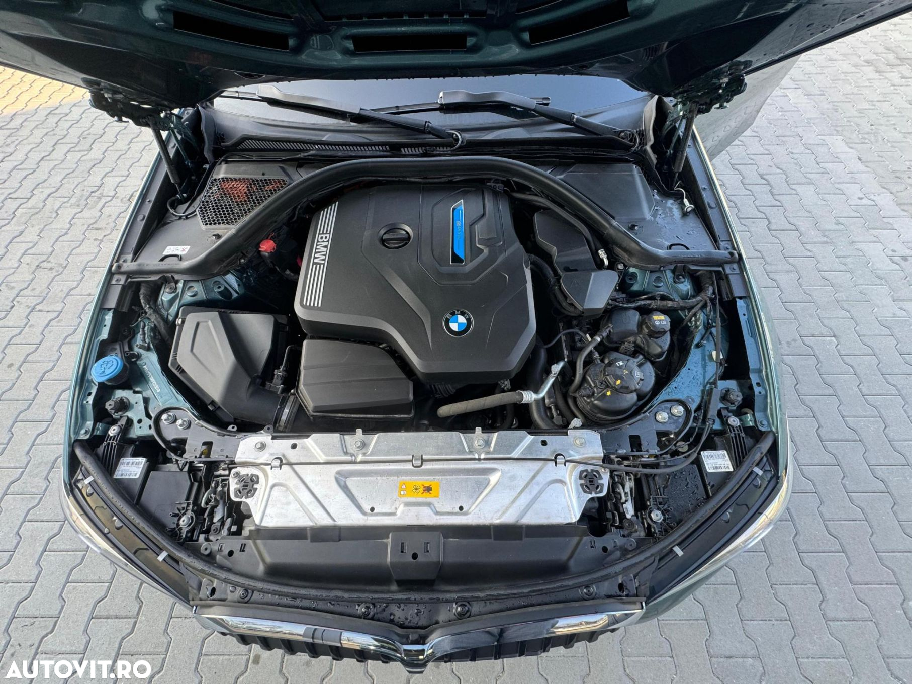 BMW Seria 3 330e AT PHEV - 32