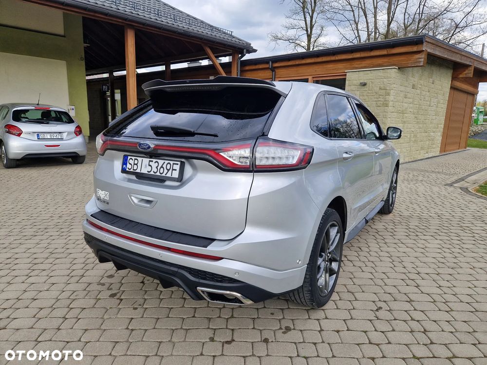 Ford Edge 2.0 TDCi 4x4 ST-LINE - 3