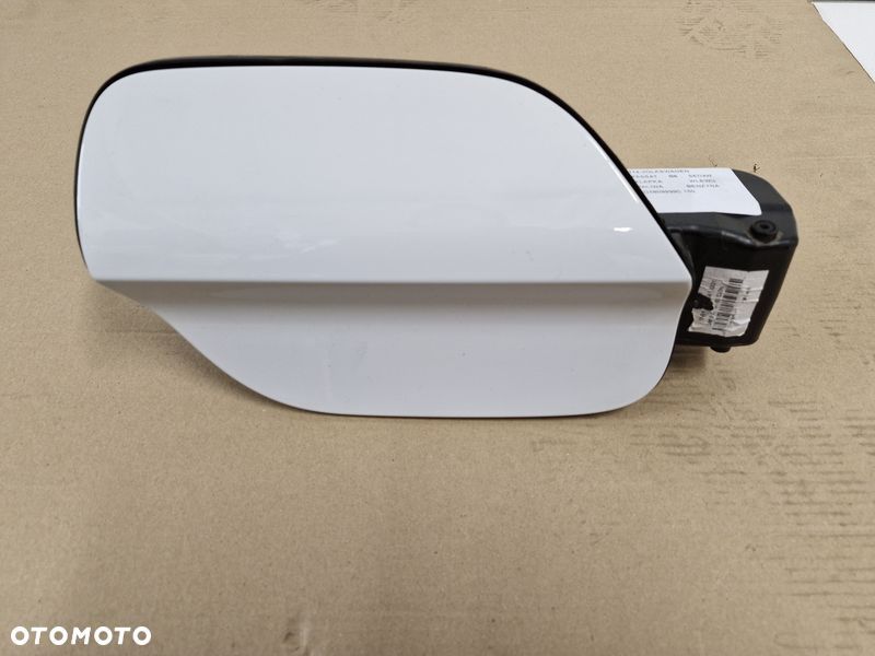 VOLKSWAGEN PASSAT B8 SEDAN KLAPKA WLEWU PALIWA BENZYNA 3G5809999C - 2