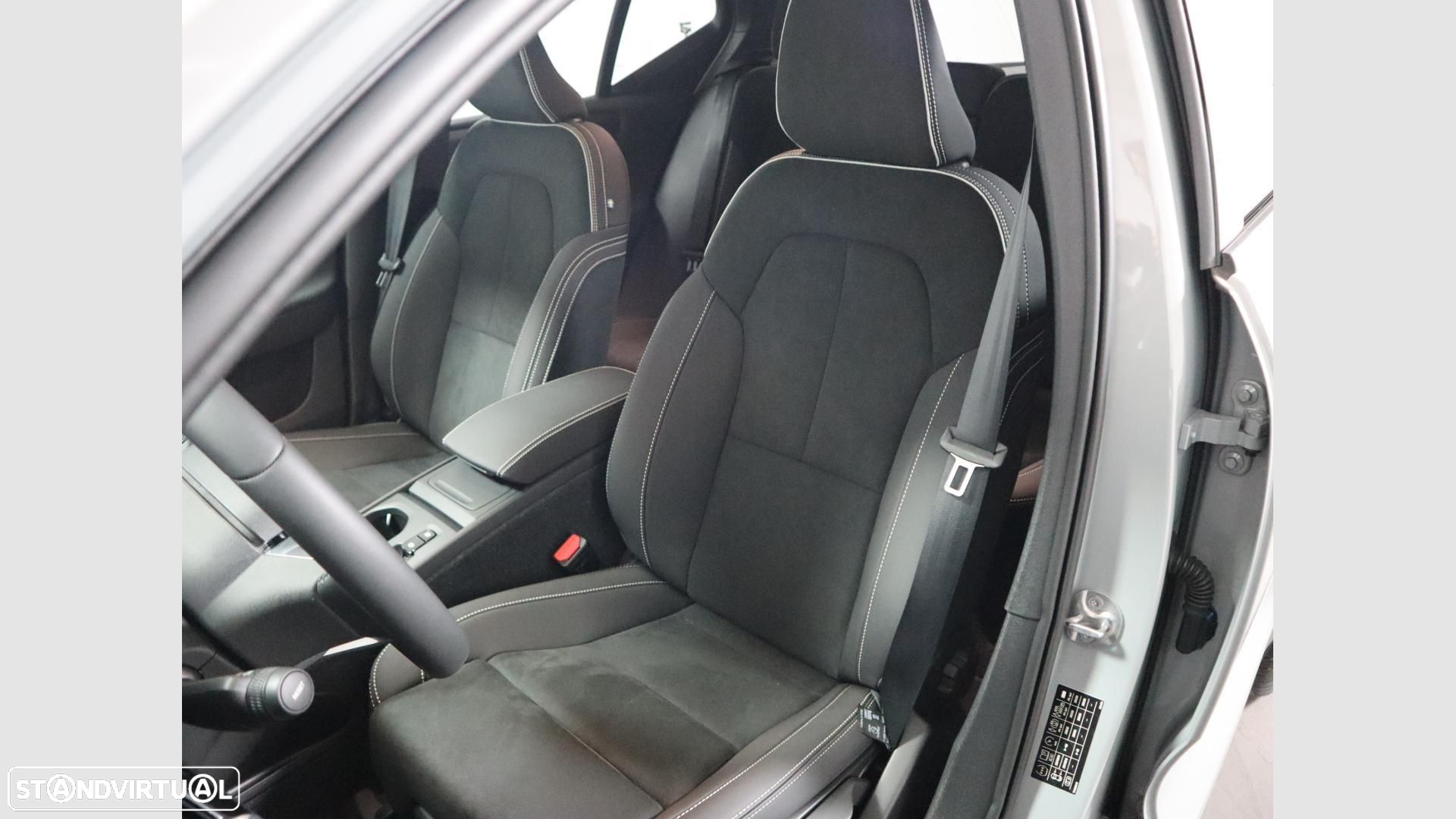 Volvo XC 40 1.5 T2 Core Auto - 13