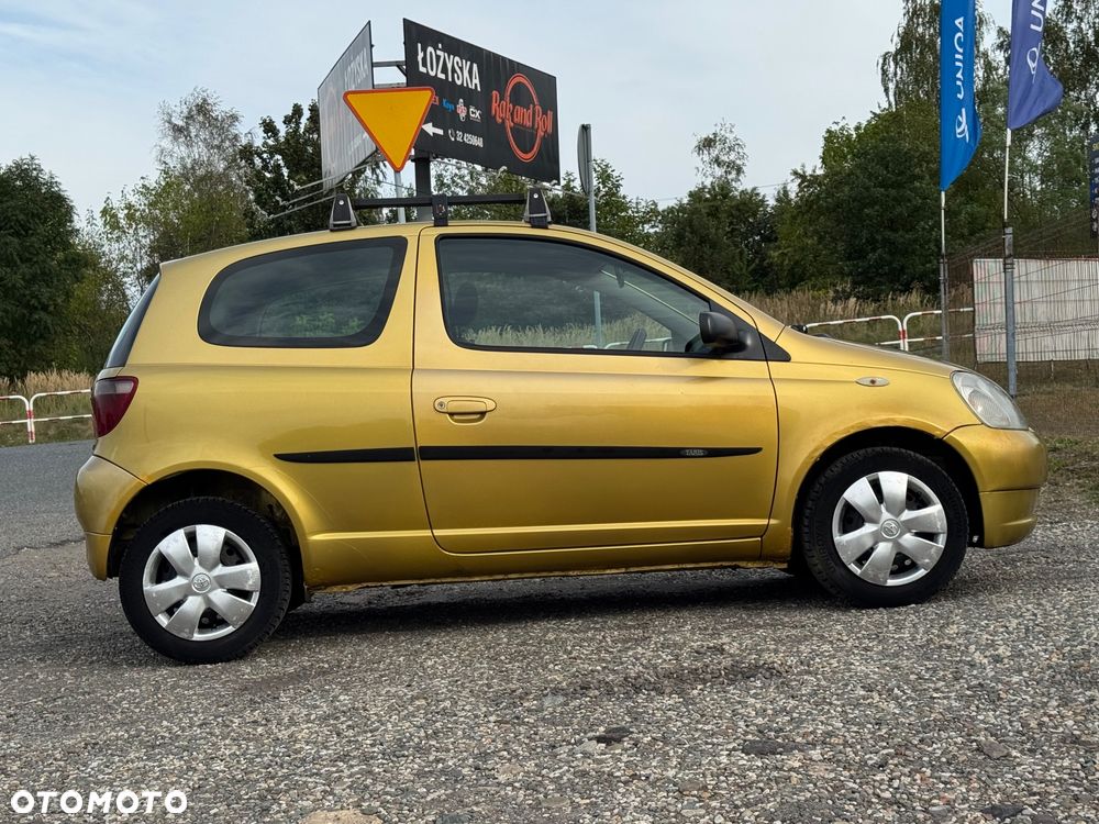 Toyota Yaris 1.0 Luna - 14
