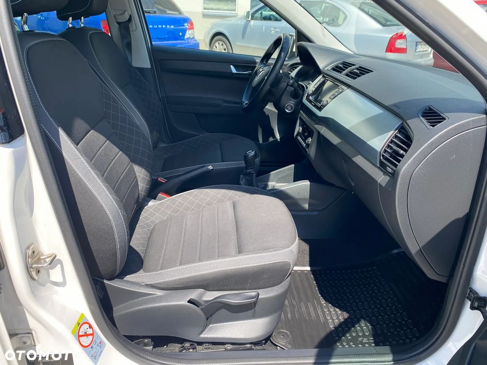 Skoda Fabia 1.0 TSI Ambition Plus - 10