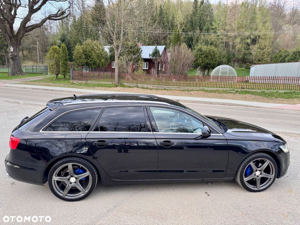 Audi A6 Avant - 16