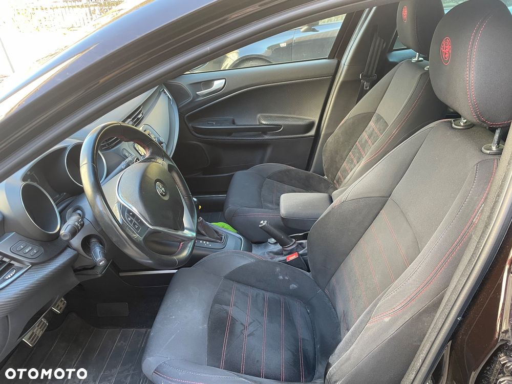 Alfa Romeo Giulietta 1.4 TB MultiAir TCT - 11