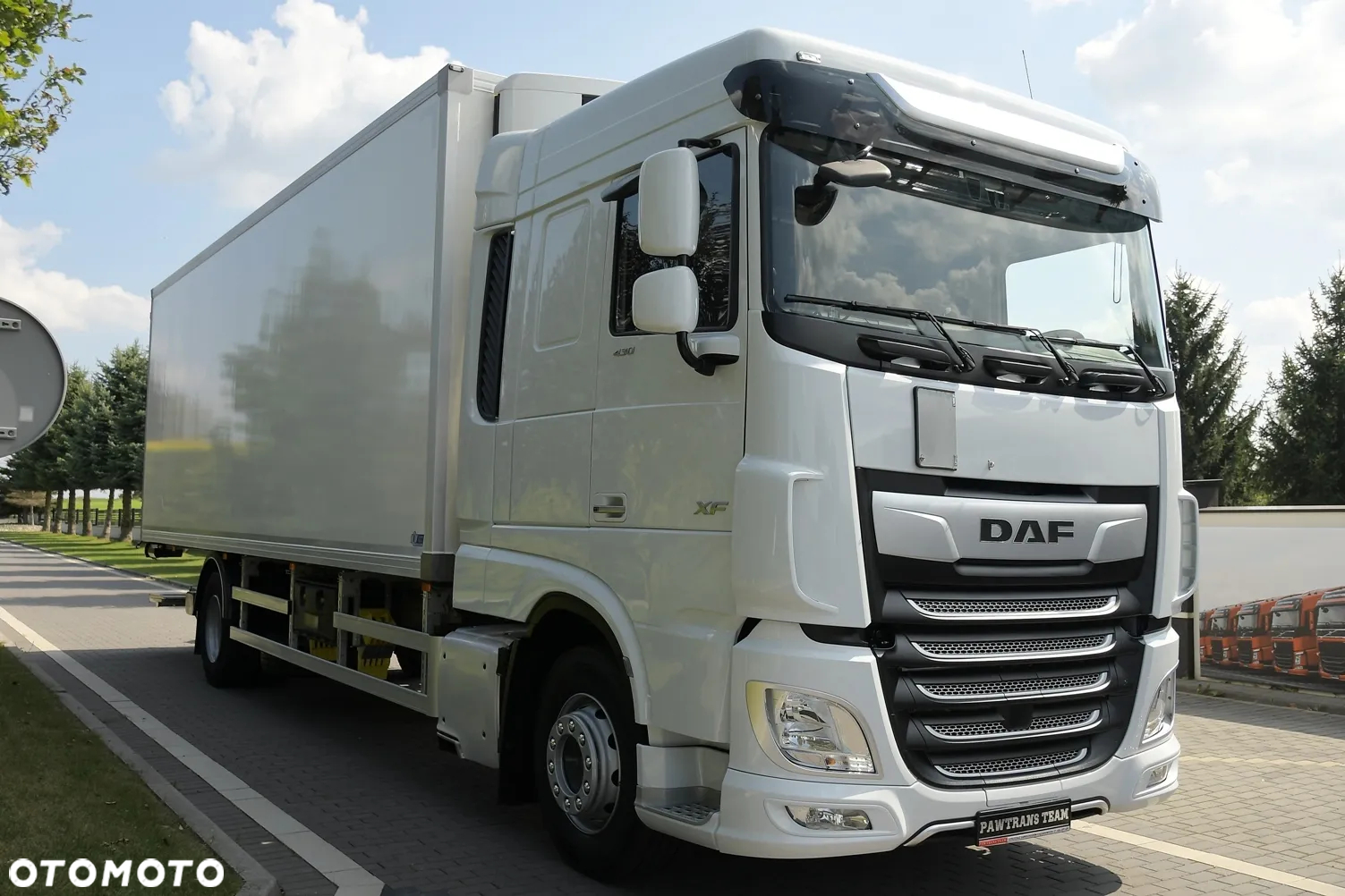 DAF XF 430/// 2022/// PRZEB: 188000 KM/// CHŁODNIA/// THERMO-KING/// WINDA/// STAN JAK NOWY! - 2