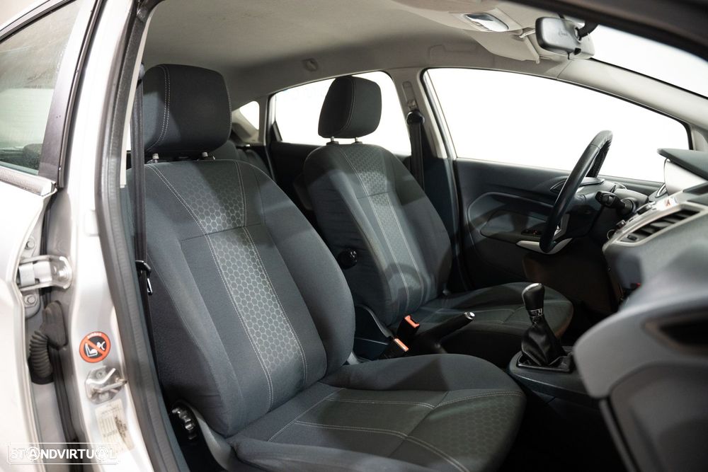 Ford Fiesta 1.25 Titanium - 12