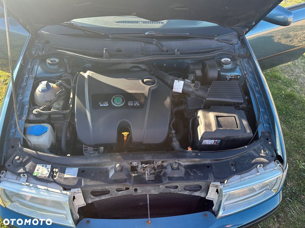 Skoda Octavia 1.6 Ice - 8