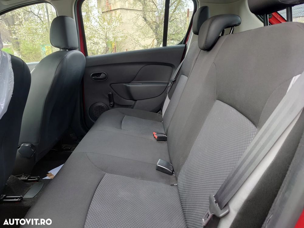Dacia Sandero 1.2 - 5
