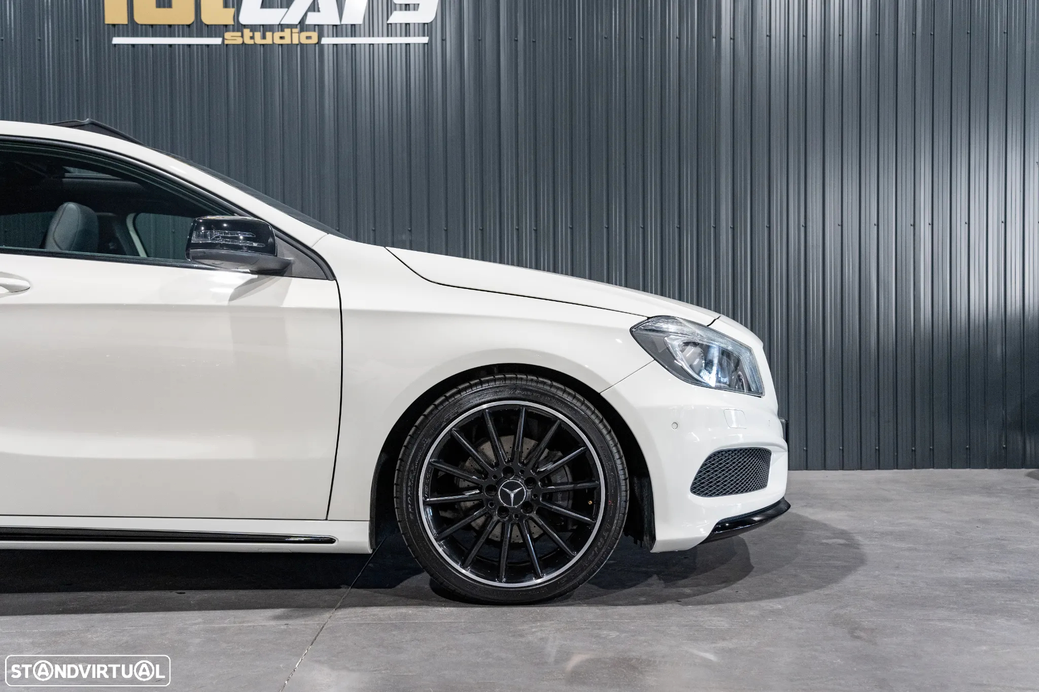 Mercedes-Benz A 180 7G-DCT AMG Line - 44