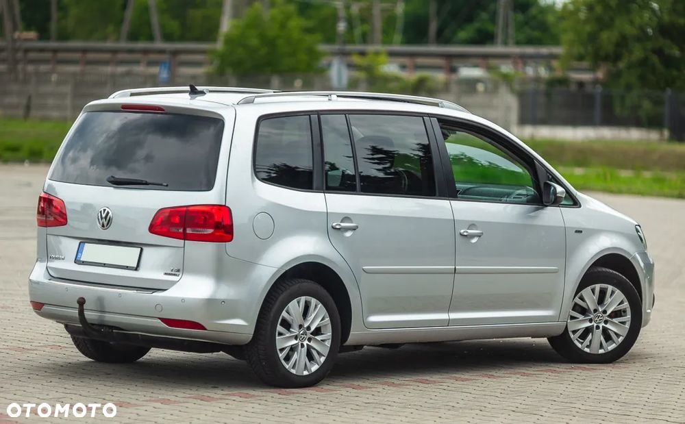 Volkswagen Touran 1.4 TSI DSG Join - 11