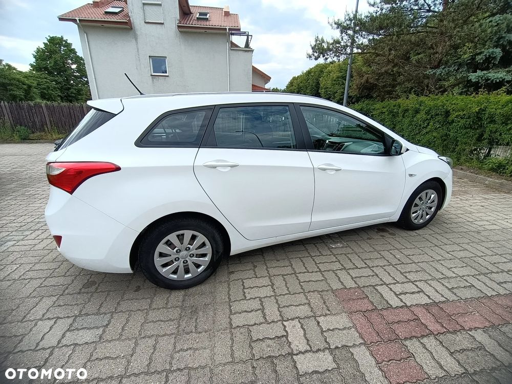Hyundai i30 1.6 CRDi Comfort - 9