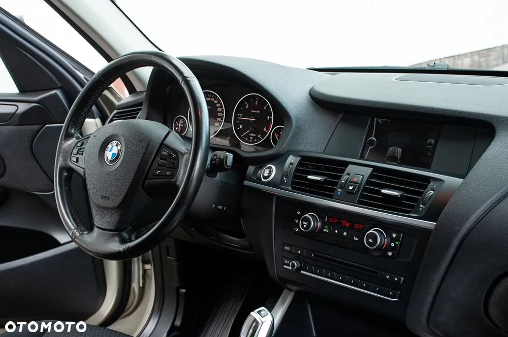 BMW X3 xDrive20d Edition Lifestyle - 18