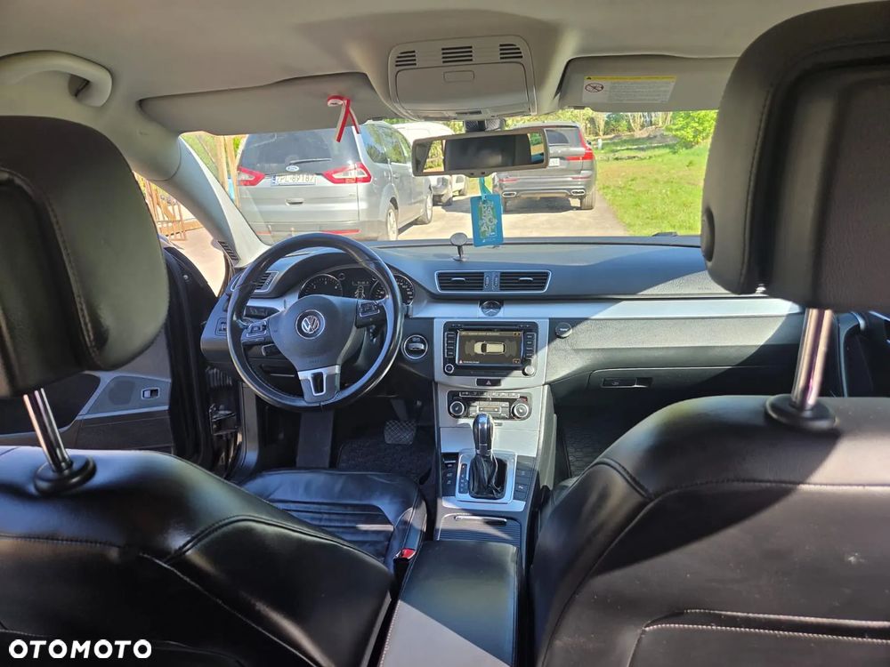 Volkswagen Passat 2.0 TDI Highline DSG - 6