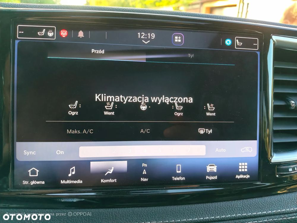 Chrysler Pacifica - 5