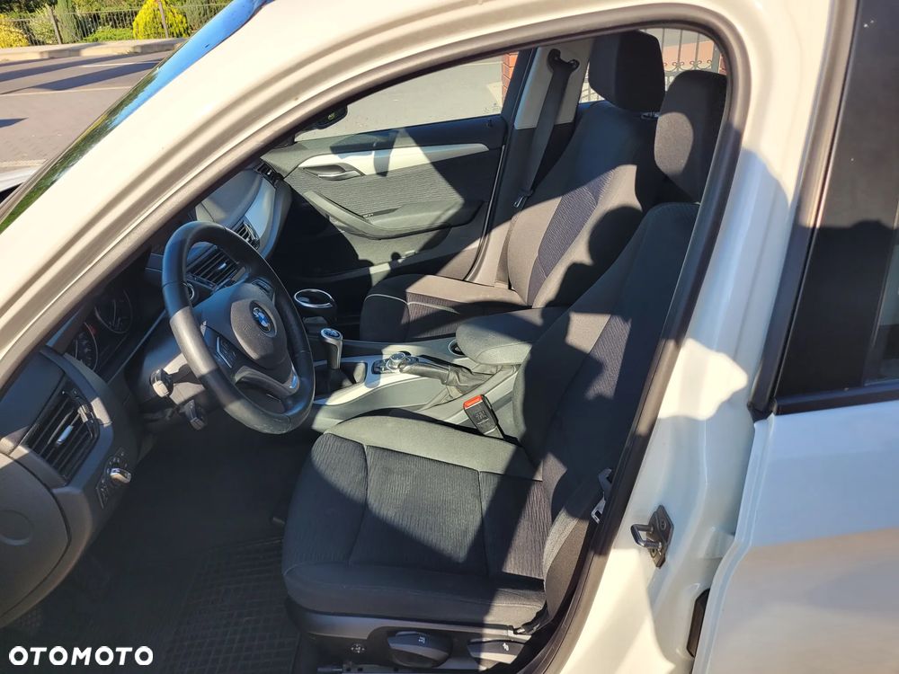 BMW X1 sDrive20d EfficientDynamics - 21
