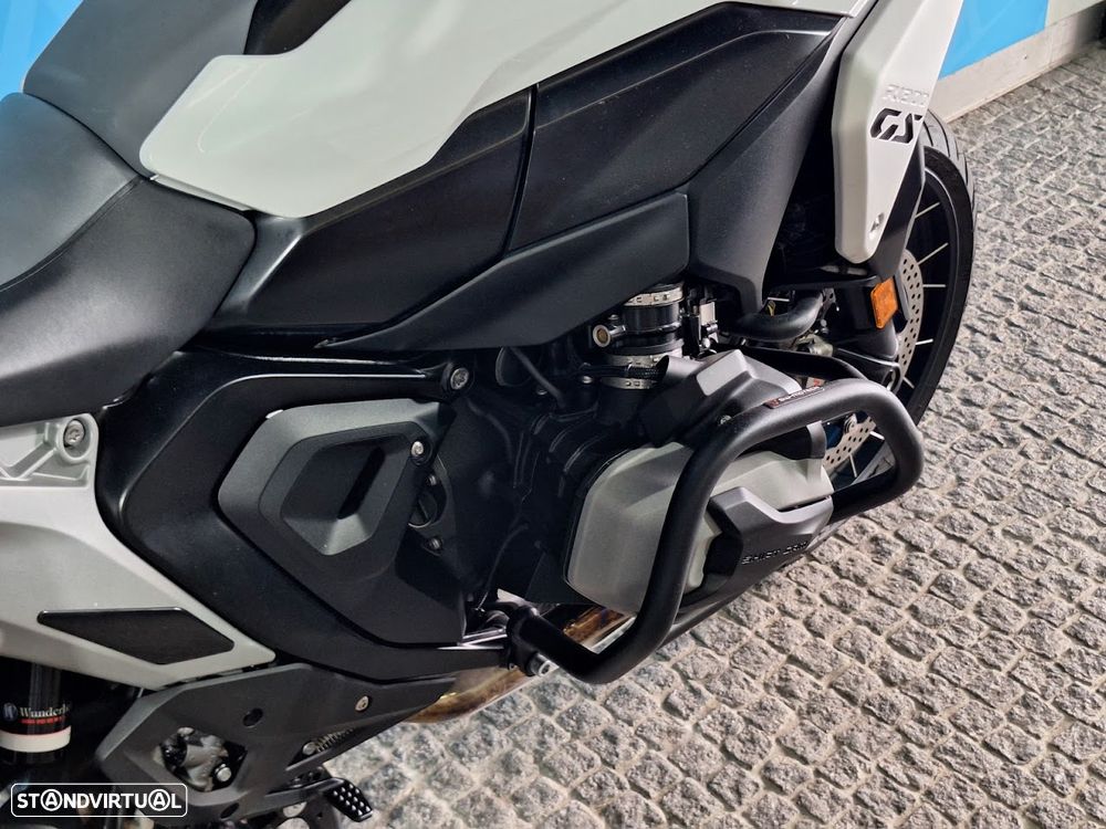 BMW R 1300 GS (Suspensão Rebaixada Wunderlich) - 3