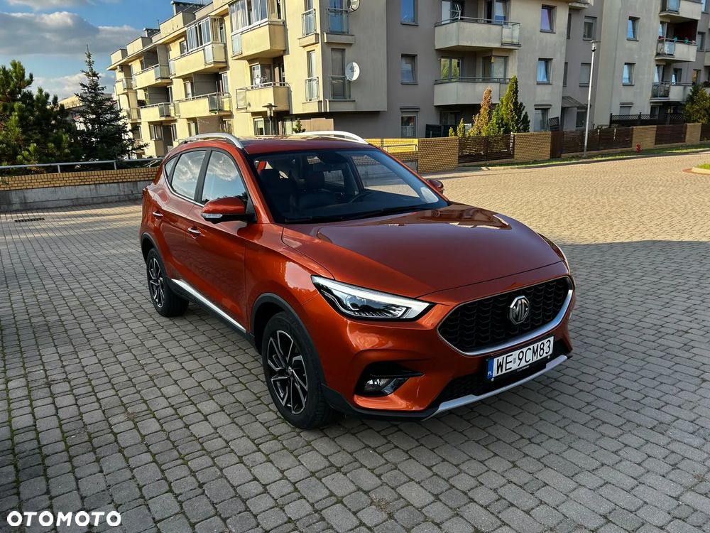MG ZS