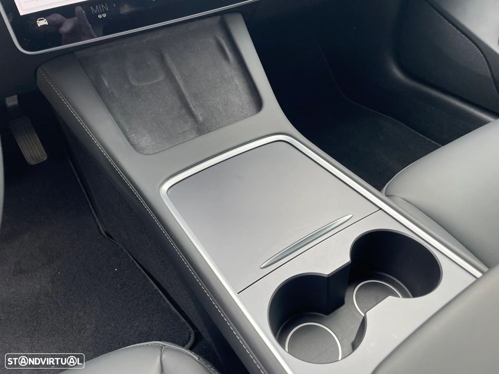 Tesla Model 3 Standard Range Plus RWD - 35