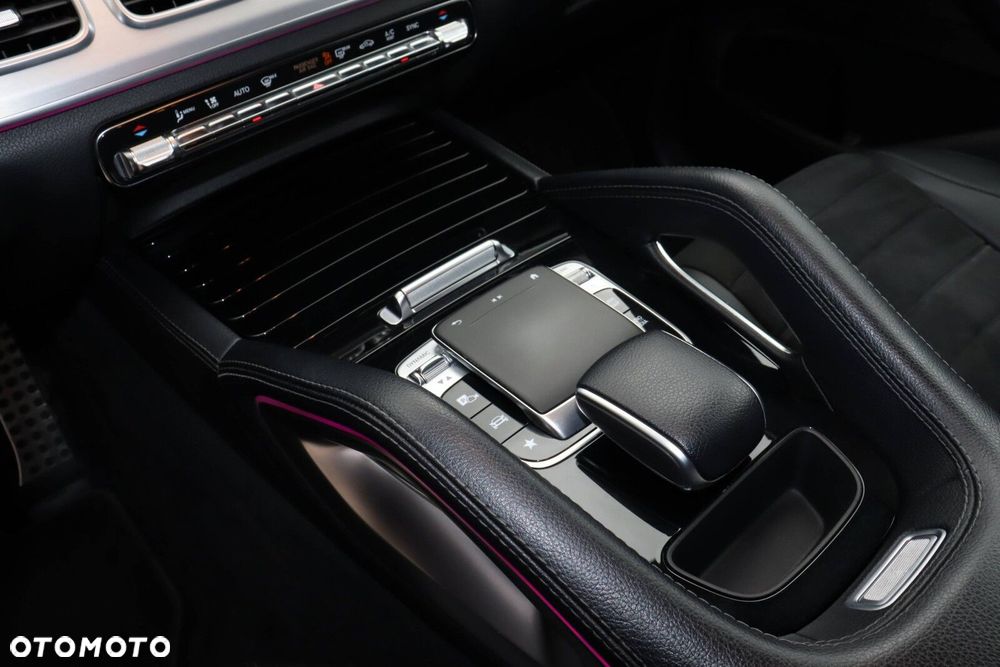 Mercedes-Benz GLE - 13