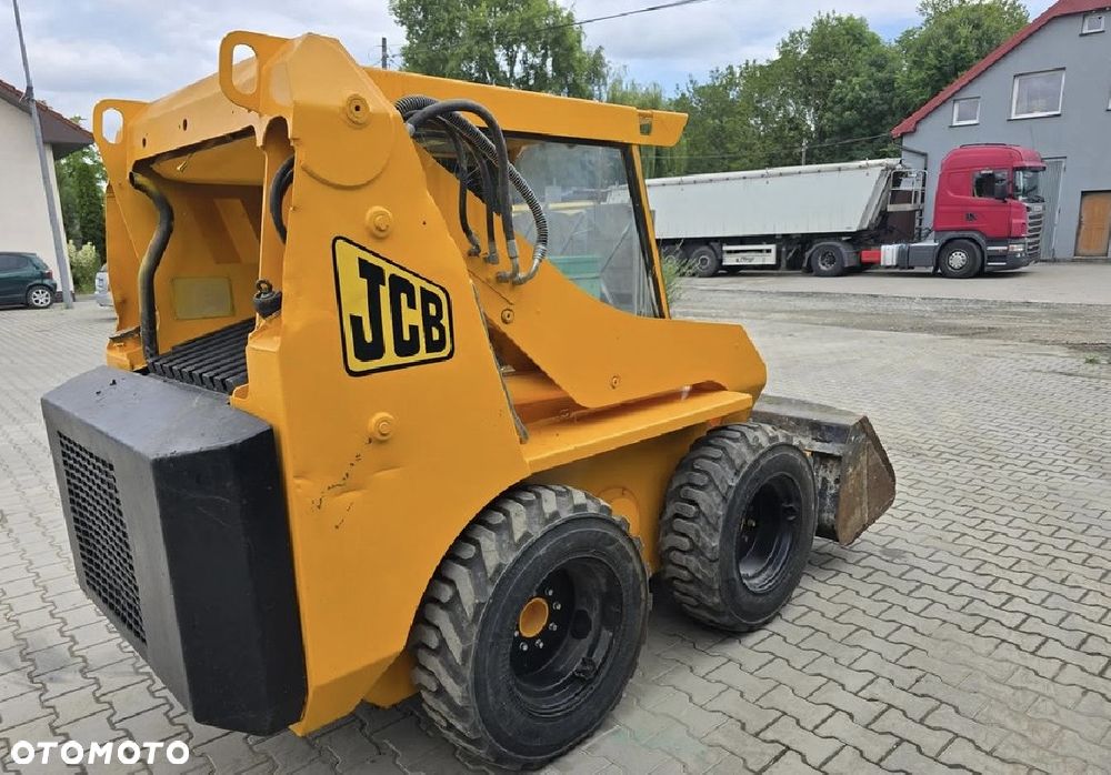 JCB - 2