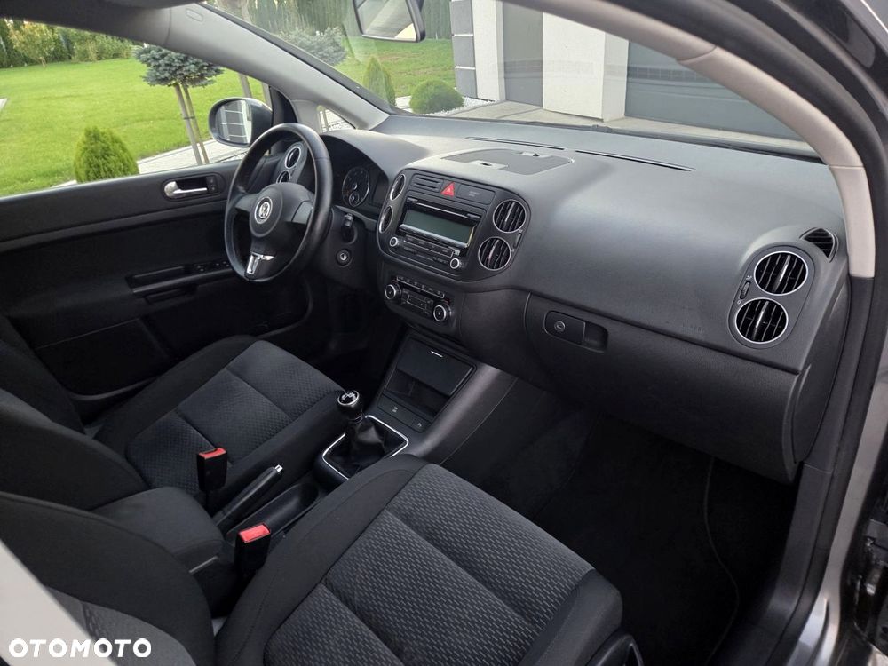 Volkswagen Golf Plus - 18