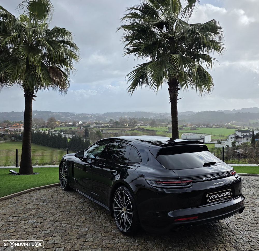 Porsche Panamera Sport Turismo 4 E-Hybrid Platinum Edition PDLS - 11