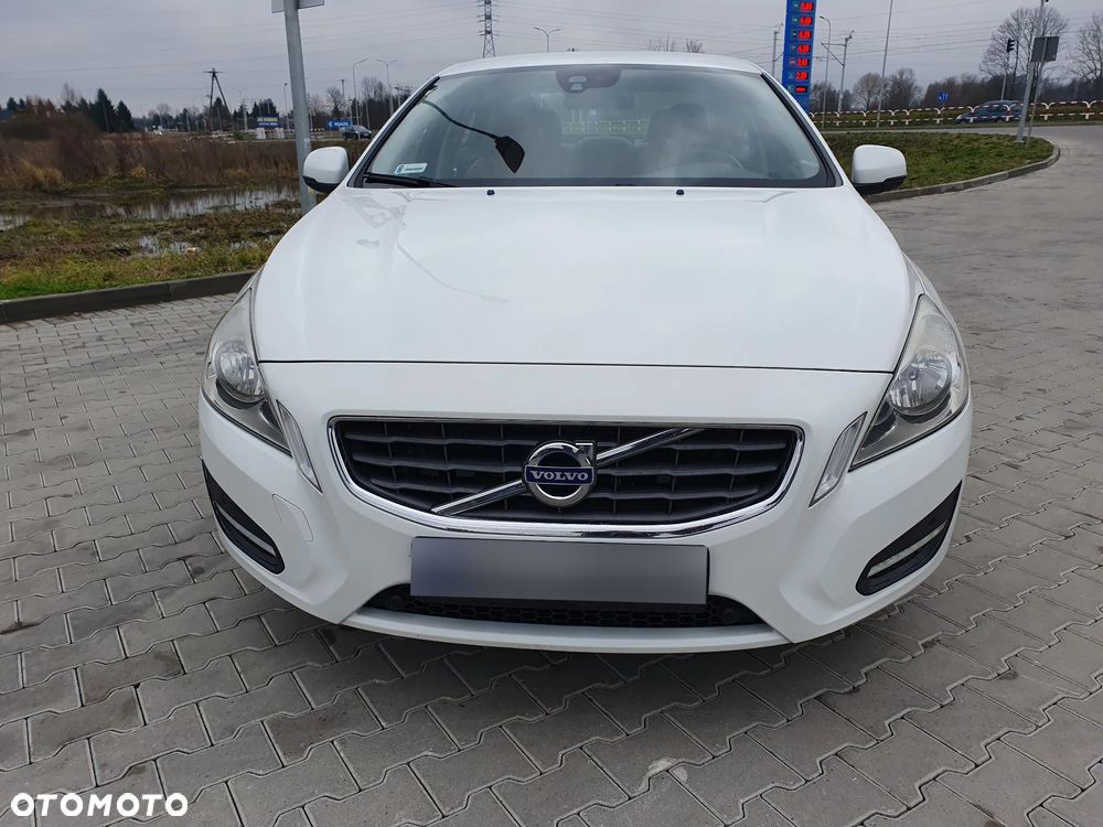 Volvo S60 - 2