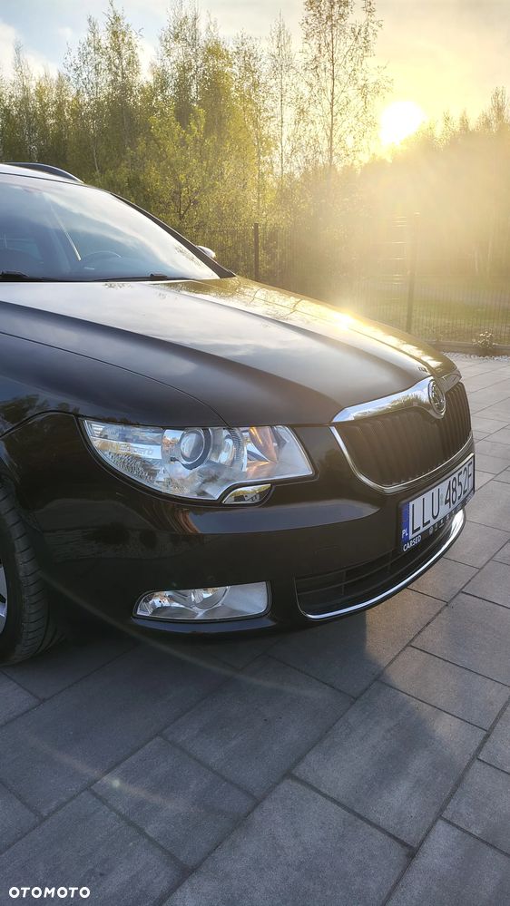Skoda Superb 1.8 TSI FAMILY - 12
