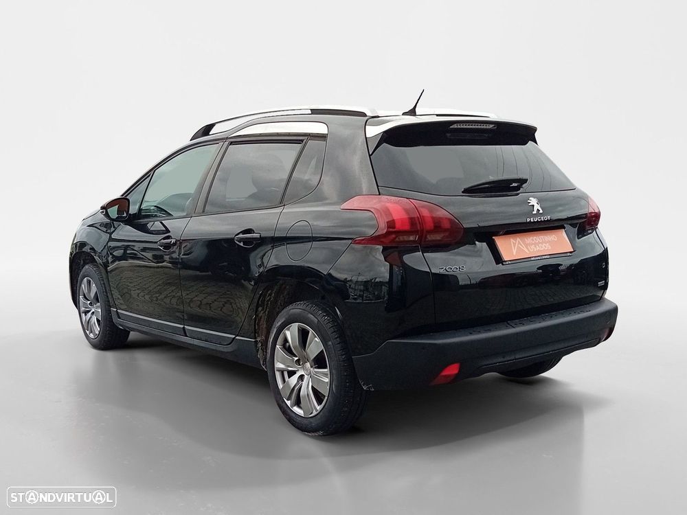 Peugeot 2008 1.2 PureTech Style - 3