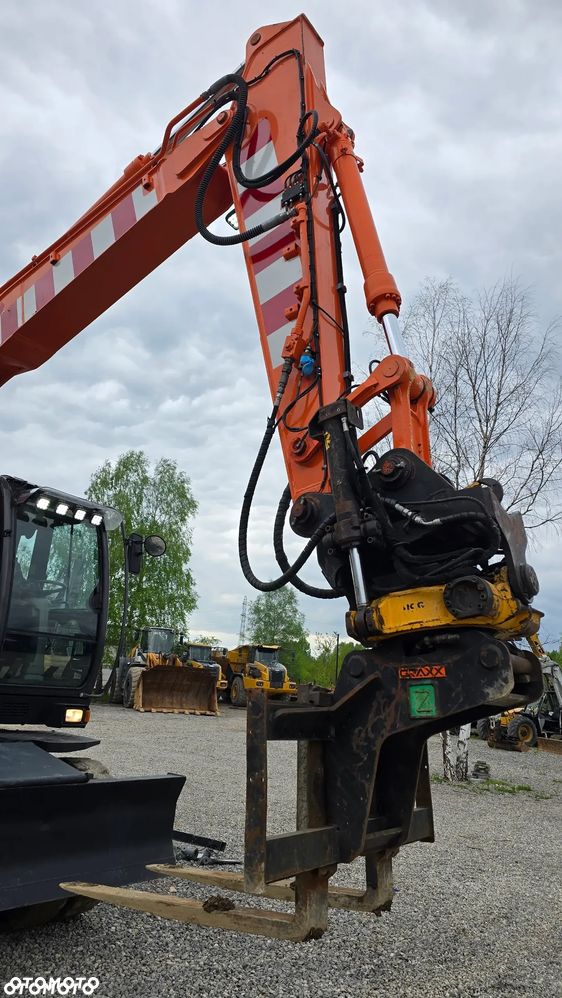 Hitachi Zx140w - 8