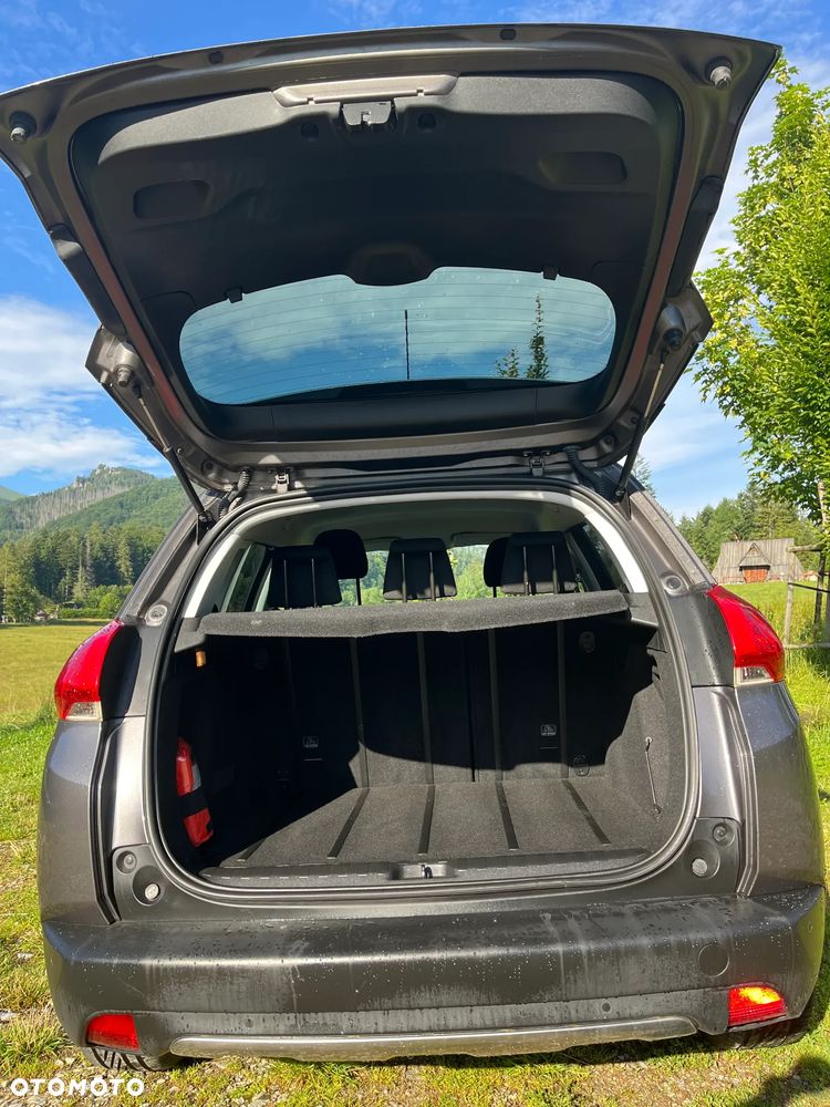 Peugeot 2008 1.6 e-HDi Active S&S - 12