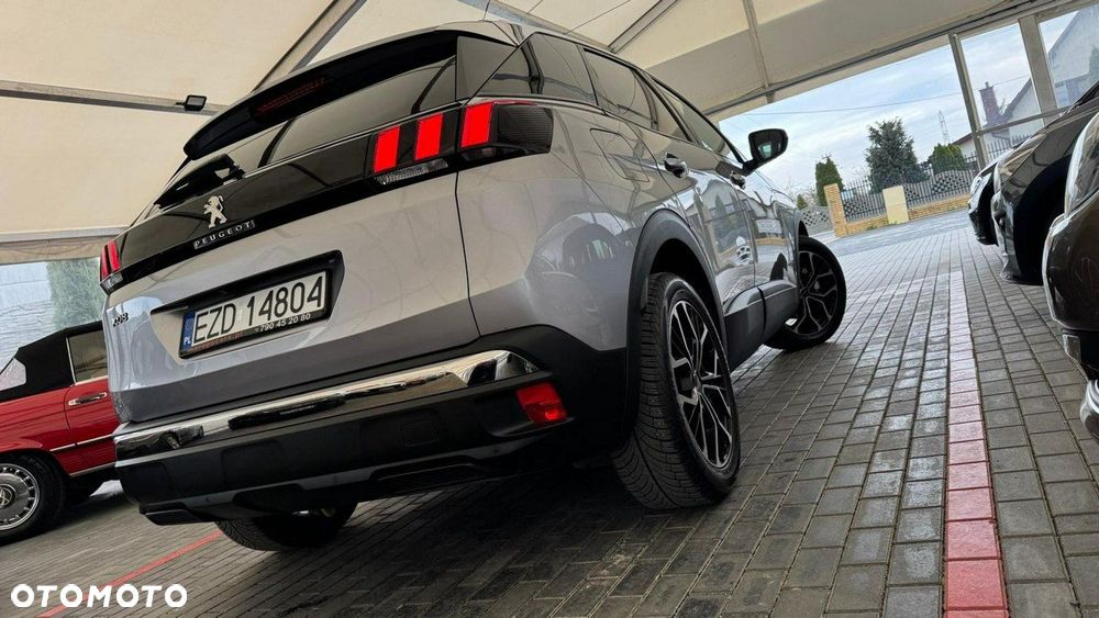 Peugeot 3008 1.2 PureTech Road Trip S&S - 32
