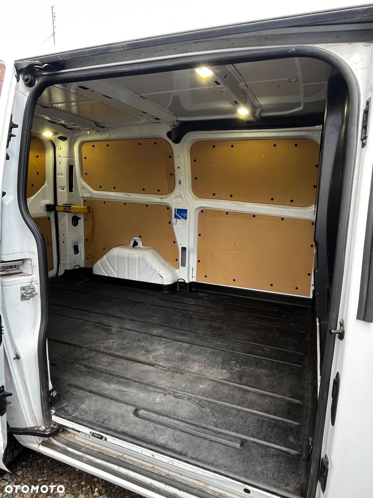 Ford Transit Custom - 19