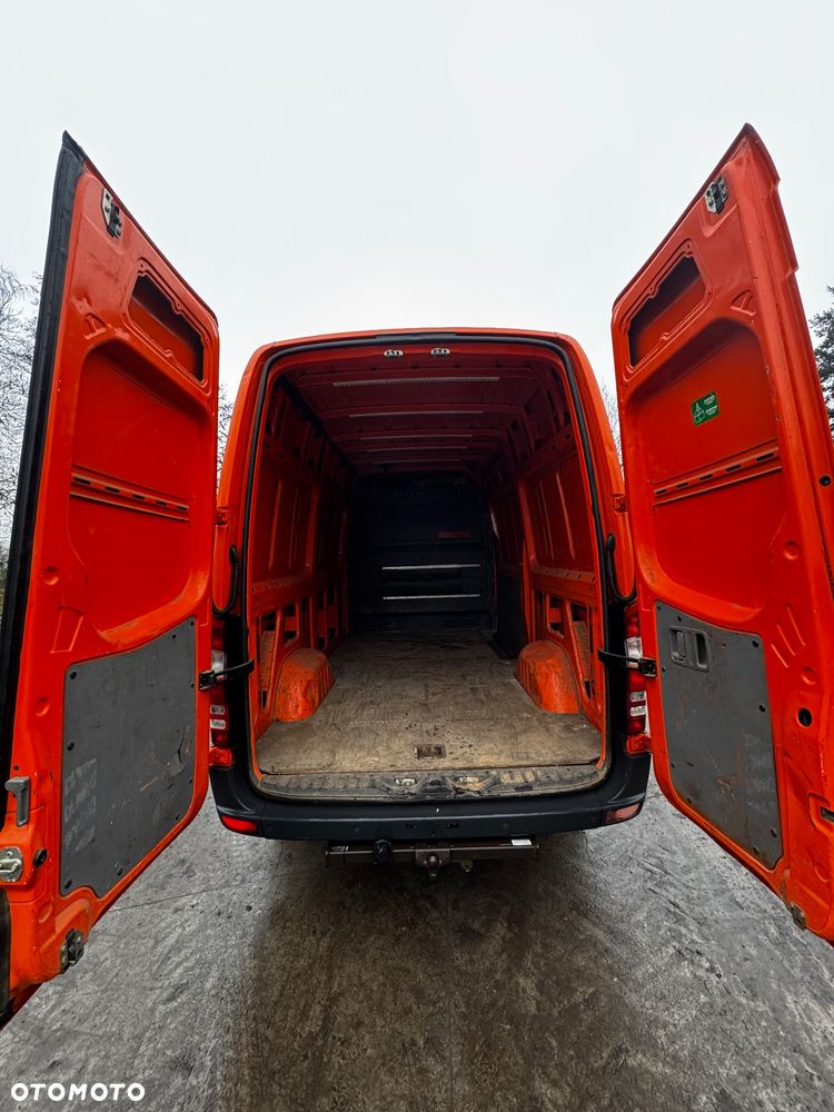 Mercedes-Benz Sprinter 906.213 - 8